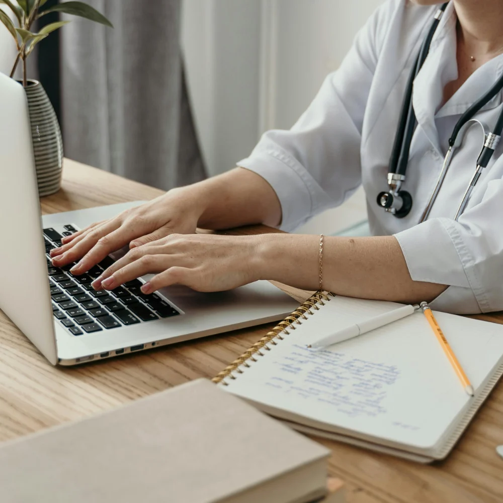 mhps-case-manager-working-on-laptop